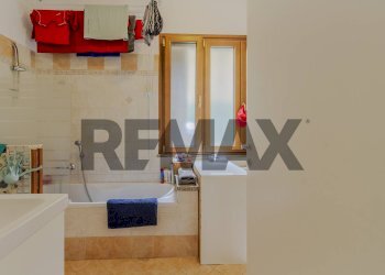 Bagno - Trilocale Via Ambrogio Strada
 
27, Bresso - foto 13