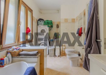 Bagno - Trilocale Via Ambrogio Strada
 
27, Bresso - foto 15