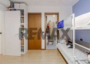 Camera / camera da letto - Trilocale Via Ambrogio Strada
 
27, Bresso - foto 18