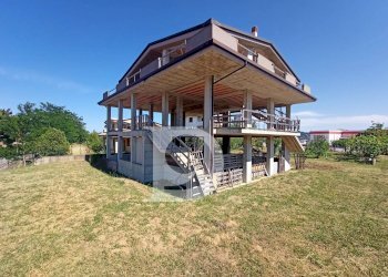 grezzo - Casa indipendente Via Petruzzi, Città Sant'Angelo - foto 7