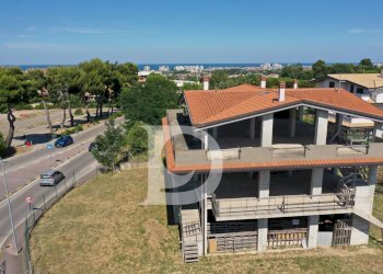 intera proprietà - Casa indipendente Via Petruzzi, Città Sant'Angelo - foto 25