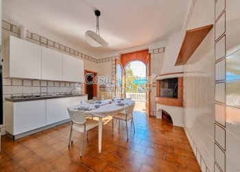 Cucina - Villa viale Grotta San Ermete, 1, Matino - foto 15