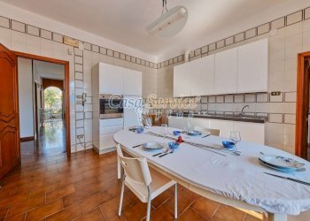 Cucina - Villa viale Grotta San Ermete, 1, Matino - foto 16