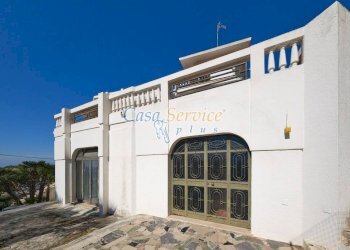 Posto macchina - Villa viale Grotta San Ermete, 1, Matino - foto 41