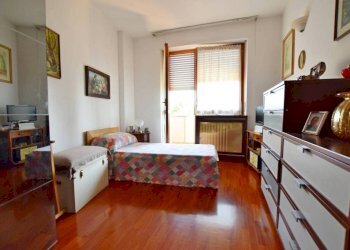 Camera da letto - Bilocale Residenza Parco Europa, 14, Mondovì - foto 11