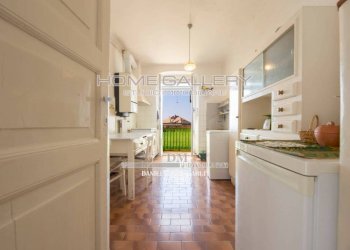 Cucina - Trilocale via Caiero, 9, frazione Quinto Al Mare, Genova - foto 10