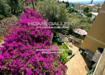 Balcone - Trilocale via Caiero, 9, frazione Quinto Al Mare, Genova - foto 23