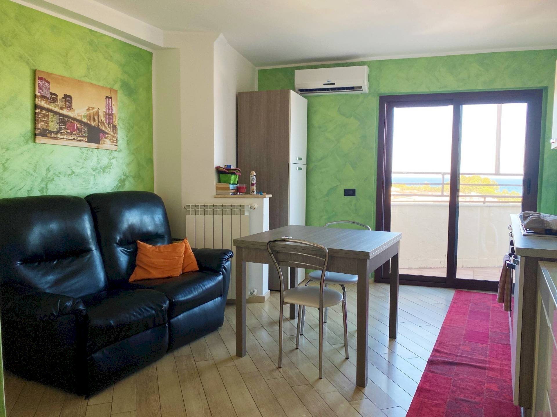 Foto 1 - Terreno non edificabile via Sant'Elena
 
40, Catanzaro - foto 1