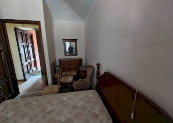 Camera da letto - Two-room apartment via Cuneo, 42, Mondovì - photo 12