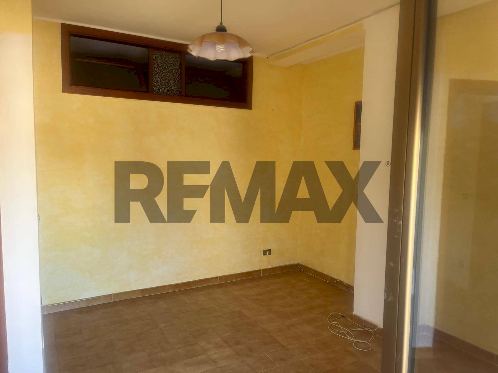 Stanza vuota - Casa indipendente Vicolo Tucciarone
 
3, Minturno - foto 2