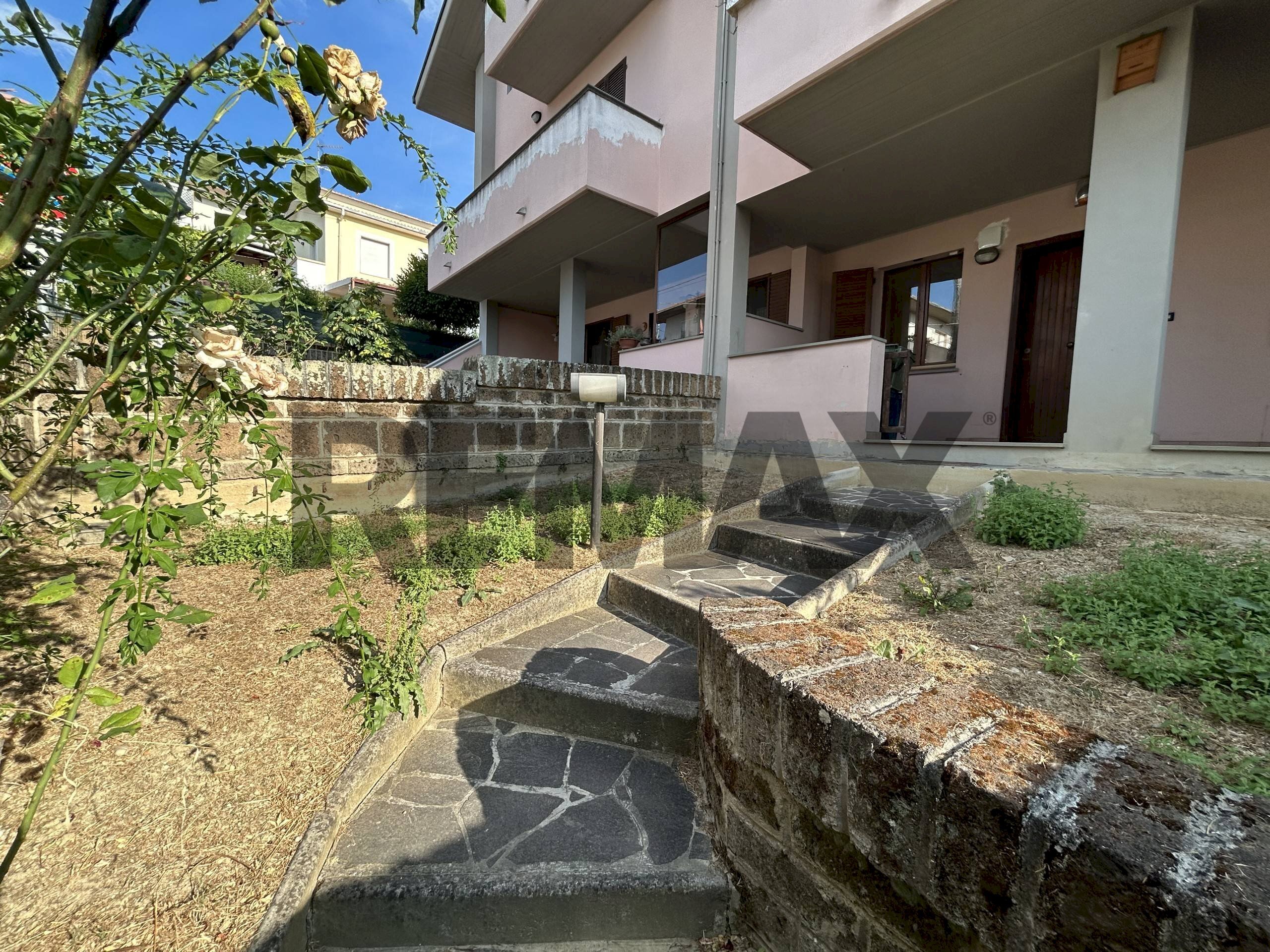 Giardino - Two-room apartment VIA UMBRIA
14, San Giovanni Teatino - photo 2