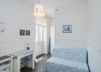 Camera da letto - Three-room apartment via di San Tarcisio, Roma - photo 21
