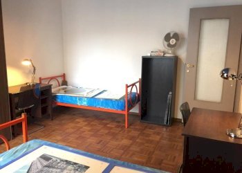Camera da letto - Three-room apartment via Asuncion, 40, Torino (neighborhood Lingotto) - photo 10