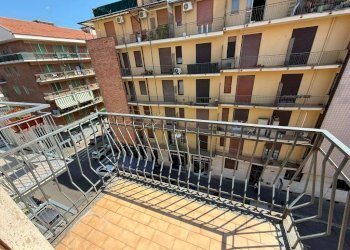 Balcone - Bilocale via Asiago, 46, Torino (zona Pozzo Strada) - foto 22