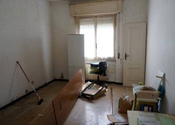 Camera da letto - Bilocale corso Luigi Andrea Martinetti, 41A, Genova (zona Sampierdarena) - foto 5