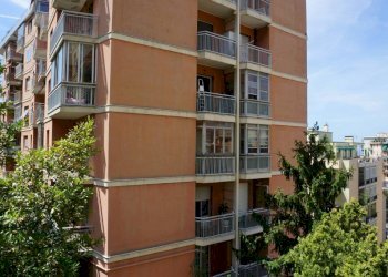 Facciata - Bilocale corso Luigi Andrea Martinetti, 41A, Genova (zona Sampierdarena) - foto 13
