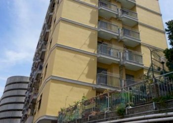Facciata - Bilocale corso Luigi Andrea Martinetti, 41A, Genova (zona Sampierdarena) - foto 16