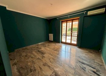 Salone - Four-room apartment via Filadelfia, 132, Torino (neighborhood Santa Rita) - photo 17