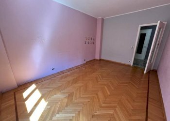 Camera da letto - Four-room apartment via Filadelfia, 132, Torino (neighborhood Santa Rita) - photo 21