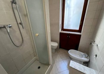 Bagno - Quadrilocale via Filadelfia, 132, Torino (zona Santa Rita) - foto 33