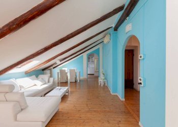 Salone - Attic via Monte Albergian, 6, Torino (neighborhood Cenisia) - photo 1