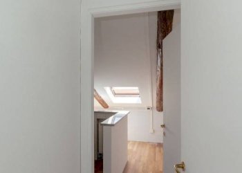 Disimpegno - Attic via Monte Albergian, 6, Torino (neighborhood Cenisia) - photo 13