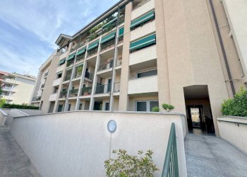 Facciata - Two-room apartment via Fratelli Dandolo, 6, Seregno - photo 18