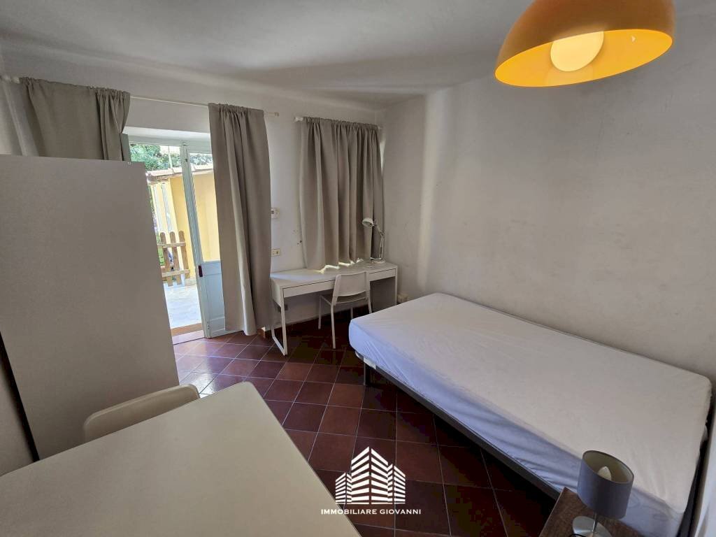 Camera da letto - One-room apartment via Vittorio Emanuele II, Bra - photo 3