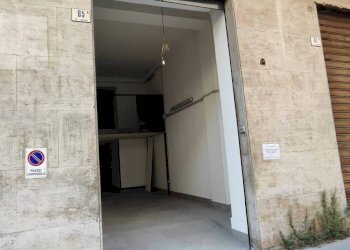 Facciata - Shop via Dalmazia, Catania - photo 2