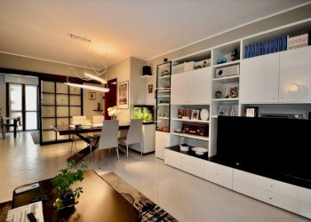 Salone - Three-room apartment via San Martino Vecchio, Torre Boldone - photo 5