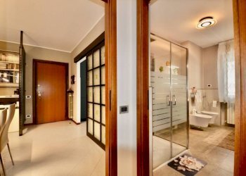 Disimpegno - Three-room apartment via San Martino Vecchio, Torre Boldone - photo 17