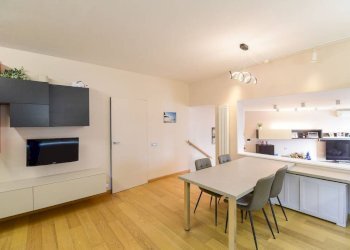 Salone - Four-room apartment via provinciale per galbiate 3, Garlate - photo 13
