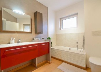 Bagno - Four-room apartment via provinciale per galbiate 3, Garlate - photo 23