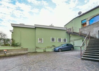 Facciata - Four-room apartment via provinciale per galbiate 3, Garlate - photo 28