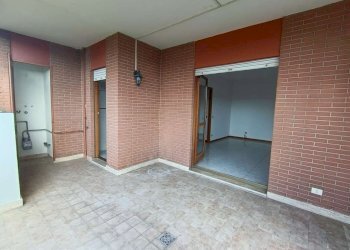 Terrazzo 1. - Two-room apartment via Dell'Albareto, Roma (neighborhood Acilia) - photo 12