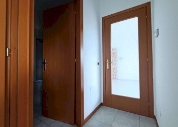 Disimpegno - Two-room apartment via Dell'Albareto, Roma (neighborhood Acilia) - photo 14