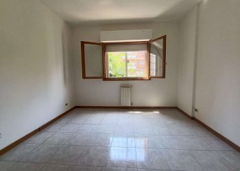Camera da letto 2. - Two-room apartment via Dell'Albareto, Roma (neighborhood Acilia) - photo 19