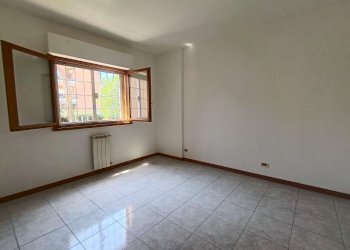 Camera da letto 5. - Two-room apartment via Dell'Albareto, Roma (neighborhood Acilia) - photo 22