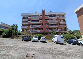 Facciata 3. - Two-room apartment via Dell'Albareto, Roma (neighborhood Acilia) - photo 26