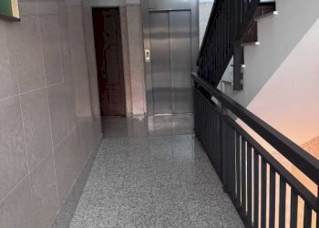 Interno palazzo - Three-room apartment via Udine, Termoli - photo 9