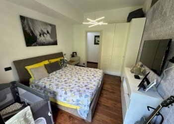 Camera da letto - Appartamento via Adolfo da Passano, Genova (zona Quarto) - foto 17