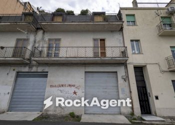 Facciata - Apartment via Carlo V, Catanzaro - photo 29