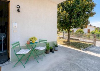Two-room apartment Diano d'Alba - photo 3