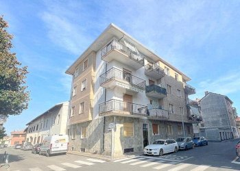 Three-room apartment Via Enrico Toti, Alpignano - photo 1