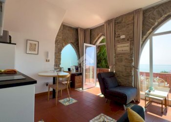 Two-room apartment Str. Romana Santa Croce, Alassio - photo 11