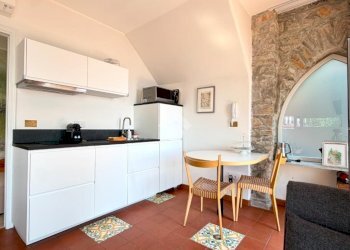 Two-room apartment Str. Romana Santa Croce, Alassio - photo 15