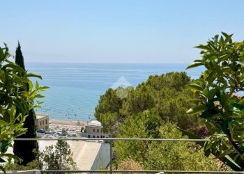 Two-room apartment Str. Romana Santa Croce, Alassio - photo 31