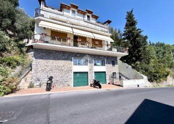 Two-room apartment Via Aleramo, Alassio - photo 10