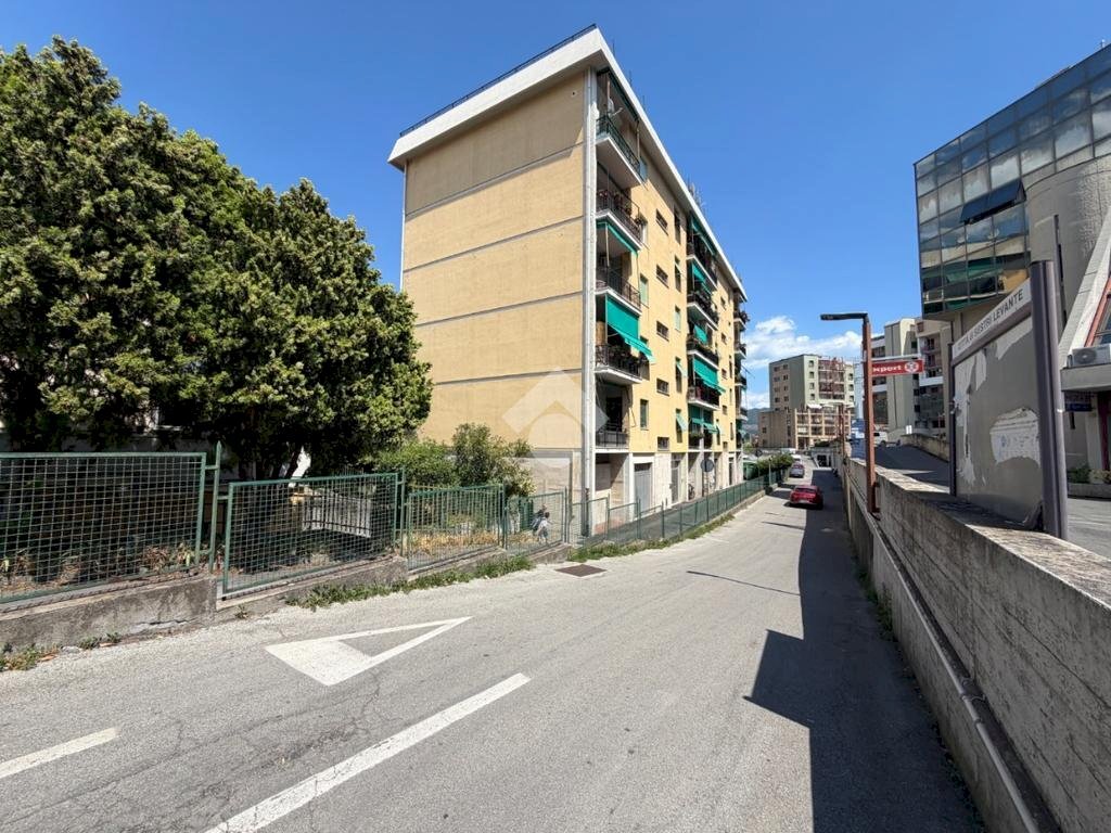 Quadrilocale Piazzale della Stazione, Sestri Levante - foto 1