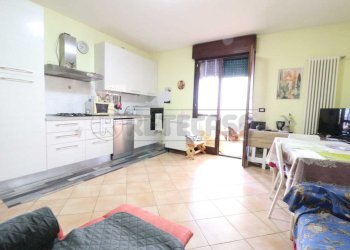 5_Cucina - Appartamento Via Francesco Cilea 70/1, Bondeno - foto 5
